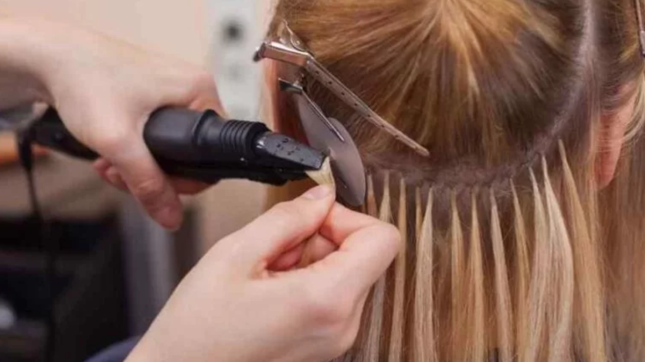 What Benefits and Drawbacks Come With Tape-In Hair Extensions?